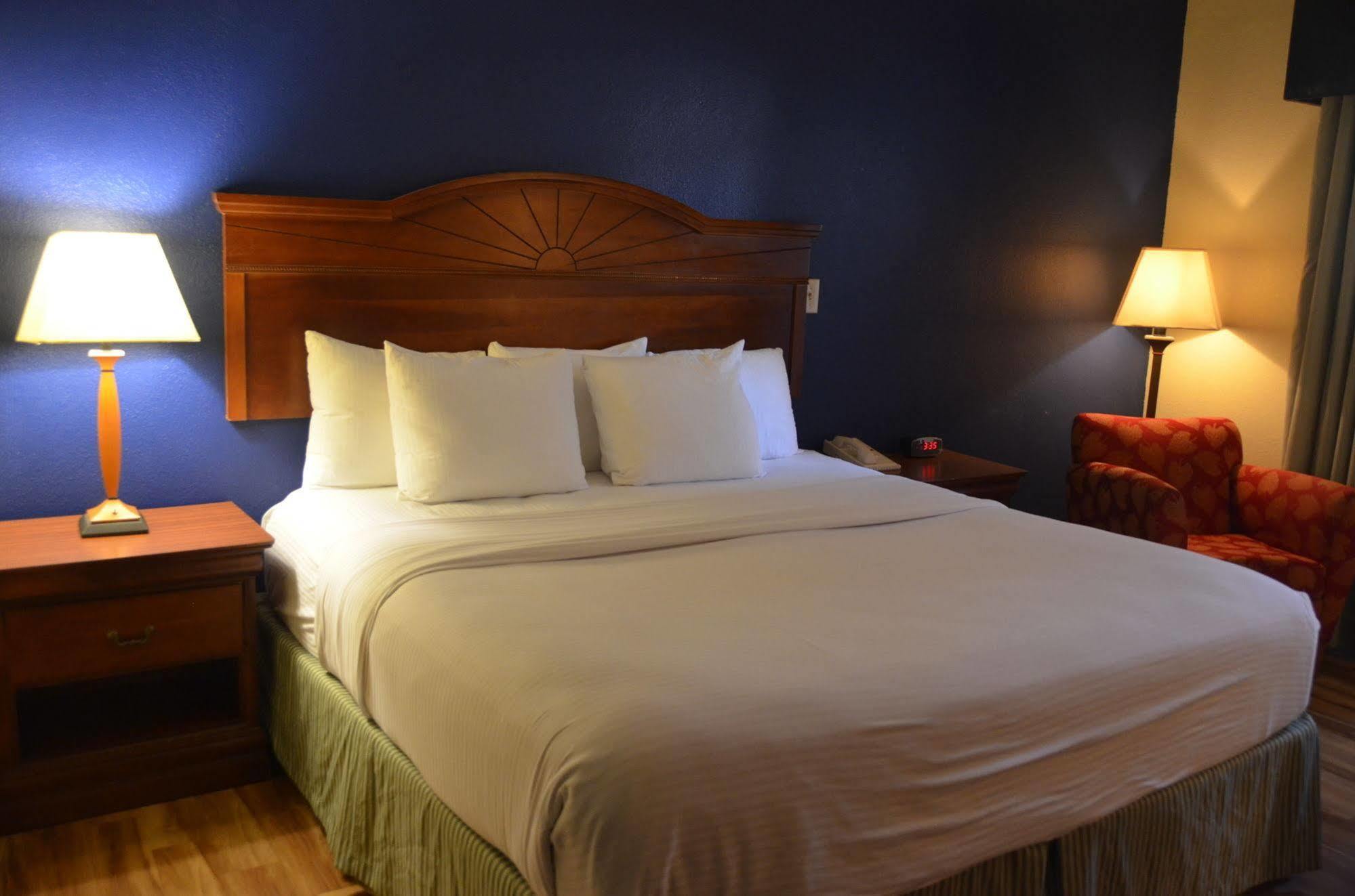 Eagles Nest Inn Statesboro Eksteriør billede